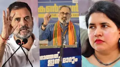 'കോണ്‍ഗ്രസ് രാജവംശത്തിന്റെ മകനും കമ്മ്യൂണിസ്റ്റ് രാജകുടുംബത്തിലെ മകളും  അഴിമതിയില്‍ അന്വേഷണം നേരിടുന്നു'; രാഹുല്‍ ഗാന്ധിയെയും വീണ വിജയനെയും ലക്ഷ്യമിട്ട് രാജീവ് ചന്ദ്രശേഖര്‍