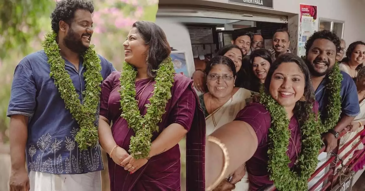 കലഹങ്ങളൊന്നുമില്ല രണ്ട് ഹൃദയങ്ങള്, ഒരു ഒപ്പ്..; നടന് വിഷ്ണു ഗോവിന്ദന് വിവാഹിതനായി