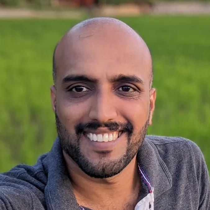 ഡോ.സുരേഷ് വി 
