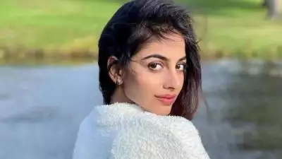 ചുള്ളിക്കമ്പ് പോലെയിരിക്കുന്നുവെന്നും നായകന് എങ്ങനെ പ്രണയം തോന്നി എന്നൊക്കെയുള്ള കമന്റുകൾ വന്നു; ഇവിടുത്തെ ബ്യൂട്ടി സ്റ്റാന്റേർഡ് കുറച്ച് വ്യത്യസ്തമാണ് : ബനിത സന്ധു