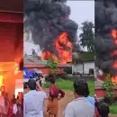 ചാലക്കുടിയിൽ വൻ തീപിടുത്തം; പെയിന്റ് ഹാർഡ് വെയർ ഷോപ്പിന് തീപിടിച്ചു