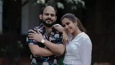 വിജയ് പറയുന്നതിന് അനുസരിച്ചാണ് ഞാൻ ഇരിക്കുന്നത് പോലുമെന്നാണ് ആളുകളുടെ ധാരണ, അടിമയാണെങ്കിൽതന്നെ അവർ ഹാപ്പിയാണെങ്കിൽ മറ്റുള്ളവർക്ക് എന്താണ് പ്രശ്നം? മറുപടിയുമായി ദേവികയും വിജയ്‍യും