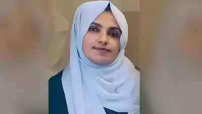'മൊബൈലുകൾ ബലം പ്രയോ​ഗിച്ച് പിടിച്ചുവാങ്ങി, ഫോട്ടോ പരസ്യപ്പെടുത്തുമെന്ന് ഭീഷണിപ്പെടുത്തി'; കായലോട്ടെ സദാചാര ​ഗുണ്ടായിസത്തിൽ യുവാവിന്റെ പരാതിയിൽ 5 പേർക്കെതിരെ കേസ്