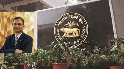 ഇഎംഐ കുറയും, വായ്പയുള്ളവര്‍ക്കും വായ്പ തേടുന്നവര്‍ക്കും ആശ്വാസം; റിസര്‍വ്വ് ബാങ്ക് വീണ്ടും റിപ്പോ നിരക്ക് കുറിച്ചു