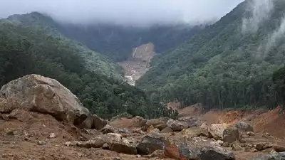 വയനാട് ചൂരൽമലയോട് ചേർന്നുള്ള മലയിൽ മണ്ണിടിച്ചിൽ; അധികൃതർ അറിഞ്ഞത് രണ്ട് ദിവസങ്ങൾക്ക് ശേഷം