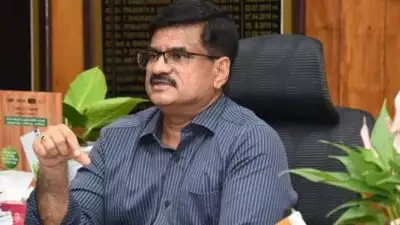 നിലമ്പൂർ ഉപതിരഞ്ഞെടുപ്പ്: വാഹന പരിശോധനകളുമായി ജനങ്ങൾ സഹകരിക്കണമെന്ന് കളക്ടർ, 24 മണിക്കൂർ പരിശോധന തുടരും