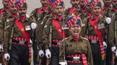 ഒന്നാംക്ലാസുമുതല്‍ വിദ്യാര്‍ഥികള്‍ക്ക് സൈനികപരിശീലനം; ദേശസ്‌നേഹം, അച്ചടക്കം, ശാരീരികക്ഷമത, ആരോഗ്യകരമായ ശീലങ്ങള്‍ എന്നിവ വളര്‍ത്തിയെടുക്കാനെന്ന് മഹാരാഷ്ട്ര സര്‍ക്കാര്‍