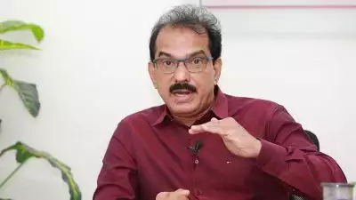 കേരളം ആരുടെയും പിതൃസ്വത്തല്ല; കിറ്റക്‌സിലേത് രാജീവിന്റെയോ പിണറായിയുടെയോ പണമോ, എല്‍ഡിഎഫിന്റെ ഔദാര്യമോ അല്ല; ഞാനും എന്റെ പിതാവും അധ്വാനിച്ച് ഉണ്ടാക്കിയത്; പൊട്ടിത്തെറിച്ച് സാബു  ജേക്കബ്