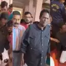 കാൽ തട്ടി വീണപ്പോൾ സഹായിച്ചയാളുടെ കൈ തട്ടി മാറ്റി, സലിംകുമാറിന് അഹങ്കാരമെന്ന് കമന്റുകൾ; വീഡിയോ വൈറൽ