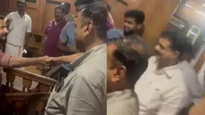 രാത്രിയിൽ അൻവറിന്റെ വീട്ടിലെത്തി രാഹുൽ മാങ്കൂട്ടത്തിൽ; അനുനയനീക്കം തുടരുന്നു