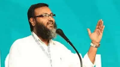 ആണും പെണ്ണും കൂടിക്കലര്‍ന്ന് അല്‍പ്പവസ്ത്രം ധരിച്ച് തുള്ളുന്ന സംസ്‌കാരം; സ്‌കൂളുകളില്‍ സൂംബ ഡാന്‍സിനെതിരെ അധിക്ഷേപ പരാമര്‍ശവുമായി വിസ്ഡം ഇസ്ലാമിക് ഓര്‍ഗനൈസേഷന്‍