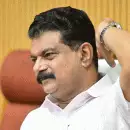 ആരുടെ വാതിലും മുട്ടാനില്ല, തദ്ദേശ തിരഞ്ഞെടുപ്പില്‍ പിണറായിസം ഇല്ല; പിണറായിസം നിയമസഭയിലാണെന്ന് പിവി അന്‍വര്‍