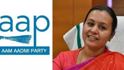 'കോട്ടയം മെഡിക്കൽ കോളേജ് കെട്ടിടം തകർന്നുണ്ടായ അപകടം, ആരോഗ്യമന്ത്രിക്കെതിരെ കേസെടുക്കണം’; പരാതി നൽകി ആം ആദ്മി