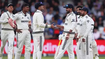 IND VS ENG:  ആദ്യം അവന്മാരെ ചവിട്ടി പുറത്താക്കണം, എന്നിട്ട് ആ താരങ്ങളെ കൊണ്ട് വരണം: ദിലീപ് വെങ്‌സാര്‍ക്കര്‍