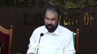 മിഥുന്റെ മരണം: പ്രധാനാധ്യാപികയെ സസ്‌പെന്‍ഡ് ചെയ്യണമെന്ന് വിദ്യാഭ്യാസ മന്ത്രി; സര്‍ക്കാര്‍ നിര്‍ദേശങ്ങള്‍ പാലിച്ചില്ലെങ്കില്‍ സ്‌കൂളിന്റെ അംഗീകാരം തിരിച്ചെടുക്കുമെന്ന് വി ശിവന്‍കുട്ടി