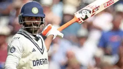 IND VS ENG: രണ്ടാം ടെസ്റ്റിനിടെ ബിസിസിഐ നിയമം ലംഘിച്ച് ജഡേജ: പക്ഷേ നടപടി എടുത്തേക്കില്ല!, കാരണം ഇതാണ്