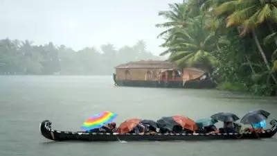 സംസ്ഥാനത്ത് ഇന്ന് തീവ്ര മഴ; മൂന്ന് ജില്ലകളിൽ ഓറഞ്ച് അലേർട്ട്, പാലക്കാട് ജില്ലയിലെ സ്കൂളുകൾക്ക് അവധി