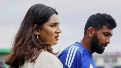 IND vs ENG: “മൂന്നാം ടെസ്റ്റിനുള്ള പ്ലെയിംഗ് ഇലവനിൽ മാറ്റമില്ല...”: ഒരു നിമിഷത്തേക്ക് ഇല്ലാണ്ടായി സഞ്ജന ഗണേശൻ, അത്ഭുതപ്പെടുത്തി മുൻ താരങ്ങൾ