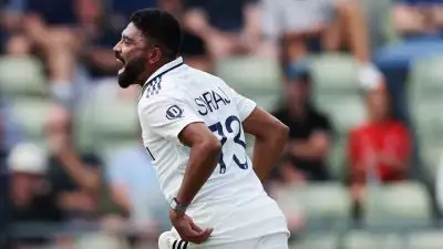 IND VS ENG: ​ഗിർർർർ......റാജ്...., മൂന്നാദിനം മാജിക് ബോളുമായി സിറാജ്, ഇം​ഗ്ലണ്ടിന് ഡബിൾ ഷോക്ക്, തകർച്ച