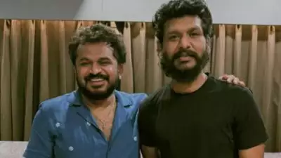 തരുൺ മൂർത്തി ലോകേഷ് യൂണിവേഴ്സിൽ ഉണ്ടാവുമോ? ബ്ലോക്ക്ബസ്റ്റർ സംവിധായകർ ഒരുമിച്ചുളള ചിത്രത്തിന് പിന്നാലെ സോഷ്യൽ മീഡിയ