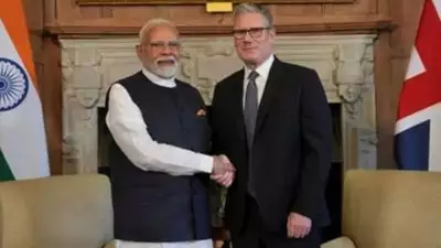 ഇന്ത്യ-യുകെ സ്വതന്ത്ര വ്യാപാര കരാറില്‍ ഒപ്പുവച്ച് പ്രധാനമന്ത്രി; കരാര്‍ യാഥാര്‍ത്ഥ്യമായത് നാലുവര്‍ഷത്തെ കാത്തിരിപ്പിനൊടുവില്‍