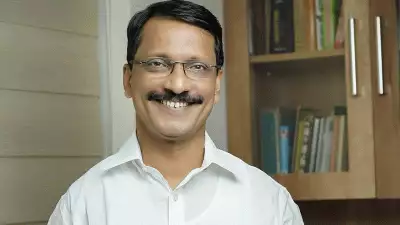 കോണ്‍ഗ്രസുകാര്‍ കടുകിനുള്ളില്‍ കയറി ഒളിക്കണോ? വീണാ ജോര്‍ജിനെ ഭയന്ന് പുറത്തിറങ്ങാന്‍ കഴിയാത്ത അവസ്ഥയെന്ന് പഴകുളം മധു