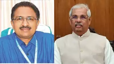 സസ്‌പെൻഷൻ അംഗീകരിക്കാതെ രജിസ്ട്രാർ ഇന്ന് സർവകലാശാലയിലെത്തും; വിഷയം സങ്കീർണമായ നിയമയുദ്ധത്തിലേക്ക്