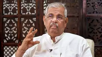 ഹൈക്കോടതി ഉത്തരവ് സ്‌റ്റേ ചെയ്യണം; ഗവര്‍ണര്‍ രാജേന്ദ്ര ആര്‍ലേക്കര്‍ സുപ്രീം കോടതിയിലേക്ക്