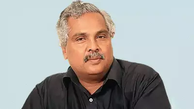 ഗോശാലകള്‍ നിര്‍മ്മിക്കേണ്ടത് യോഗിയുടെ യുപിയില്‍; ഗവര്‍ണര്‍ യഥാര്‍ത്ഥ ഇന്ത്യന്‍ പാരമ്പര്യം ഇനിയും മനസ്സിലാക്കേണ്ടതുണ്ടെന്ന് ബിനോയ് വിശ്വം