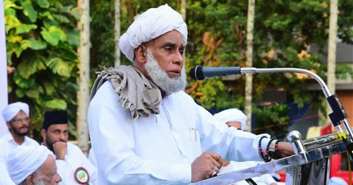 മുഖ്യമന്ത്രിയുടെ തീരുമാനം മാറ്റണം; സ്കൂള് സമയമാറ്റത്തില് സമരപ്രഖ്യാപനവുമായി സമസ്ത