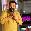 'എന്നെയൊന്ന് ജീവിക്കാന്‍ വീടൂ'; താന്‍ കൈകള്‍ കഴുകിയത് കൊണ്ട് ആര്‍ക്കും ദോഷമില്ല; വൃത്തി താനാണ് തീരുമാനിക്കുകയെന്ന് സുരേഷ്‌ഗോപി
