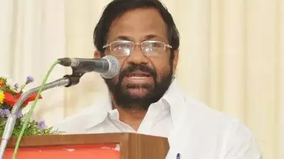 ഫോൺ വിളി വിവാദം അന്വേഷിക്കാൻ കെപിസിസി; ചുമതല തിരുവഞ്ചൂർ രാധാകൃഷ്ണന്