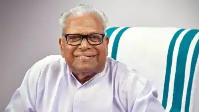 വി എസ് അച്യുതാനന്ദന്റെ ആരോ​ഗ്യനില മാറ്റമില്ലാതെ തുടരുന്നു; പുതിയ മെഡിക്കൽ ബുള്ളറ്റിൻ