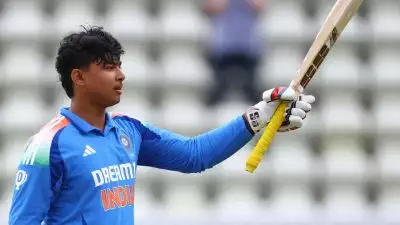 ഹാപ്പി ചിൽഡ്രൻസ് ഡേ, ചരിത്രം കുറിച്ച് വൈഭവ് സൂര്യവംശി; ഭാവി ഇന്ത്യൻ ടീം സുരക്ഷിതം എന്ന് ആരാധകർ