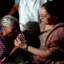 ബിന്ദുവിൻ്റെ വീട്ടിലെത്തി ആരോ​ഗ്യമന്ത്രി വീണാ ജോർജ്; 'കുടുംബത്തിൻ്റെ ദു:ഖം തൻ്റേതും', വേണ്ടത് ചെയ്യാമെന്ന് ഉറപ്പ് നൽകി മടങ്ങി