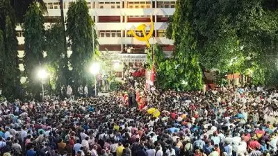 പ്രിയ സഖാവിനെ കാണാൻ ജനസാഗരം; ഒമ്പതുമണിക്ക് ദർബാർ ഹാളിൽ പൊതുദർശനം, ഉച്ചകഴിഞ്ഞ് പുന്നപ്രയിലേക്ക്, ഗതാഗത നിയന്ത്രണം