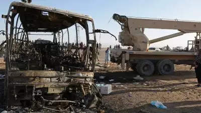 അഫ്ഗാനിസ്ഥാനിൽ ബസ് അപകടം; പതിനേഴ് കുട്ടികളടക്കം 76 പേർ മരിച്ചു