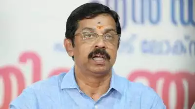 'ബിജെപി സംസ്ഥാന വൈസ് പ്രസിഡന്റ് സി കൃഷ്ണകുമാർ പീഡിപ്പിച്ചു'; രാജീവ് ചന്ദ്രശേഖറിന് പരാതി നൽകി യുവതി