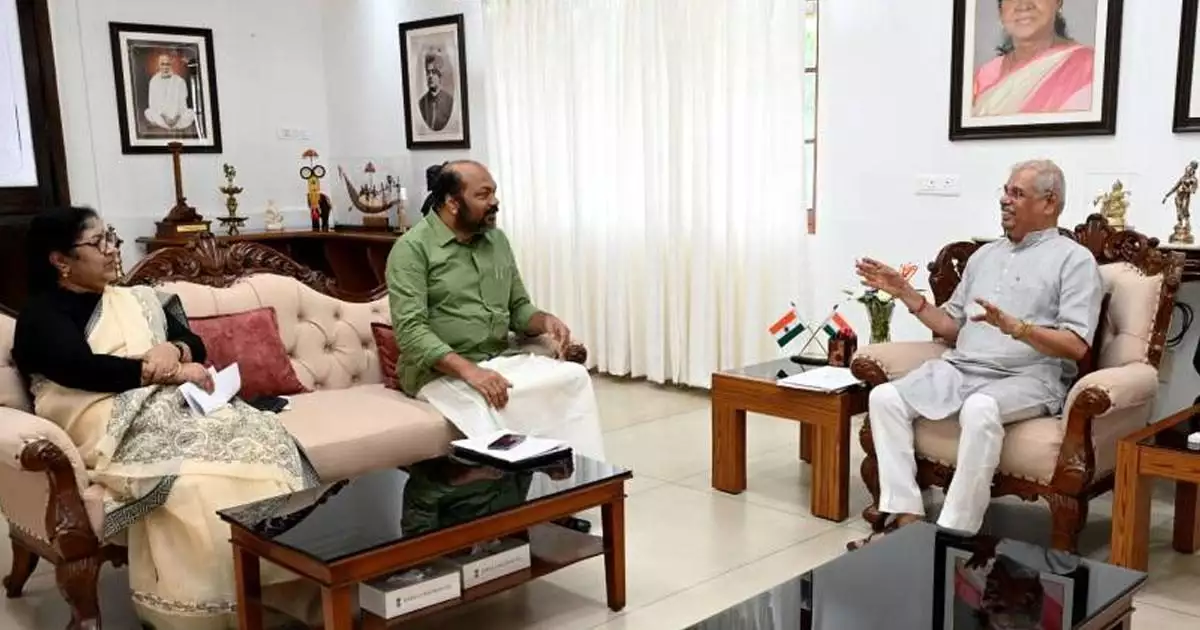 താല്ക്കാലിക വി സി നിയമനം; ഗവർണറുമായി കൂടിക്കാഴ്ച നടത്തി മന്ത്രിമാർ, സമവായത്തിന് ശ്രമം