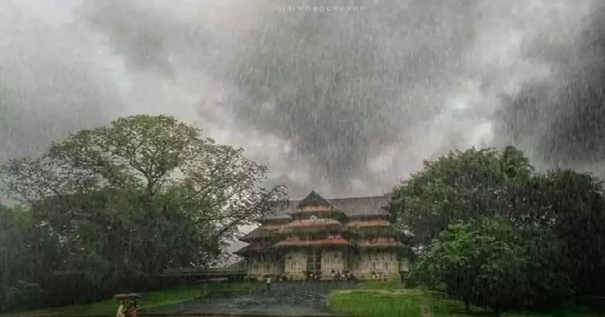 തൃശ്ശൂർ ജില്ലയിലെ വിദ്യാഭ്യാസ സ്ഥാപനങ്ങൾക്ക് ഇന്ന് അവധി; സംസ്ഥാനത്തെ മഴ മുന്നറിയിപ്പിൽ മാറ്റം