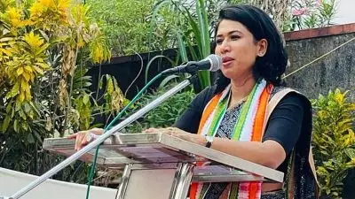 പല പെണ്‍കുട്ടികള്‍ക്കും പരസ്യമായി പരാതി പറയാന്‍ ബുദ്ധിമുട്ടുണ്ടാകും; രാഹുല്‍ മാങ്കൂട്ടത്തിലിനെതിരെ നടപടി ആവശ്യപ്പെട്ട് ഷമ മുഹമ്മദ്