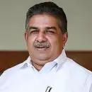 പുതുമുഖങ്ങള്‍ക്ക് ഒന്നരക്കോടി നല്‍കുന്നത് സര്‍ക്കാര്‍ നഷ്ടമായി കാണുന്നില്ല; അടൂരിന്റെ വിവാദ പരാമര്‍ശത്തില്‍ പ്രതികരിച്ച് സജി ചെറിയാന്‍