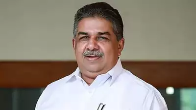 പുതുമുഖങ്ങള്‍ക്ക് ഒന്നരക്കോടി നല്‍കുന്നത് സര്‍ക്കാര്‍ നഷ്ടമായി കാണുന്നില്ല; അടൂരിന്റെ വിവാദ പരാമര്‍ശത്തില്‍ പ്രതികരിച്ച് സജി ചെറിയാന്‍