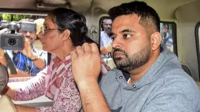 വീട്ടുജോലിക്കാരി നല്‍കിയ ലൈംഗിക പീഡന പരാതി; ജെഡിഎസ് മുന്‍ എംപി പ്രജ്ജ്വല്‍ രേവണ്ണ കുറ്റക്കാരനാണെന്ന് കോടതി; ശിക്ഷ വിധി ശനിയാഴ്ച