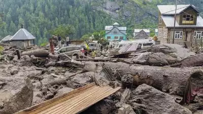 ജമ്മു കശ്മീരിലെ മേഘവിസ്‌ഫോടനം; മിന്നൽ പ്രളയത്തിൽ മരിച്ചവരുടെ എണ്ണം 50 ആയി, ഇരുന്നൂറിലേറെപ്പേരെ കാണാനില്ല