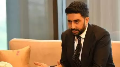 'അനുമതിയില്ലാതെ സ്വകാര്യ ചിത്രങ്ങളും വിവരങ്ങളും വാണിജ്യാവശ്യങ്ങൾക്കായി ഉപയോഗിക്കുന്നത് തടയണം'; ഐശ്വര്യ റായ്ക്ക് പിന്നാലെ ഹൈക്കോടതിയെ സമീപിച്ച് അഭിഷേക് ബച്ചൻ