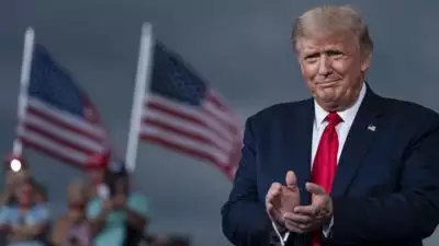 'ലോട്ടറി സംവിധാനം അവസാനിപ്പിക്കാൻ സാധ്യത, വെയ്റ്റഡ് സെലക്ഷൻ രീതി നടപ്പാക്കാൻ ആലോചന'; H1B വീസയിൽ മാറ്റങ്ങൾ കൊണ്ടുവരാൻ ട്രംപ്