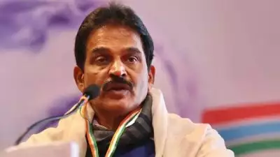 'വിശ്വാസ സംരക്ഷണമെന്ന പേരില്‍ അയ്യപ്പസംഗമം സംഘടിപ്പിക്കുന്നത് സര്‍ക്കാരിന്റെ കാപട്യം, അയ്യപ്പനെ രാഷ്ട്രീയ നേട്ടങ്ങള്‍ക്കായി ഉപയോഗിക്കുന്നത് അവസാനിപ്പിക്കണം'; തുറന്ന കത്തുമായി കെ സി വേണുഗോപാൽ