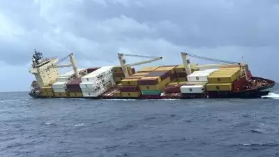 'എംഎസ്‍സി എൽസ 3 കപ്പൽ പൂർണമായും ഉയർത്താനുള്ള ദൗത്യം ദുഷ്കരം'; ദൗത്യം ഒരു വർഷത്തോളം നീളുമെന്ന് കമ്പനി