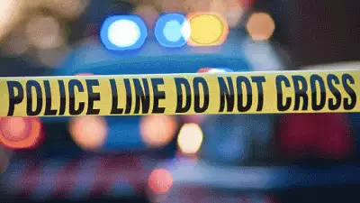 റോഡരികിൽ കിടന്ന് ഉറങ്ങിയിരുന്ന രണ്ട് വയസുകാരിക്ക് നേരെ കാറ് പാഞ്ഞുകയറി; ദാരുണാന്ത്യം